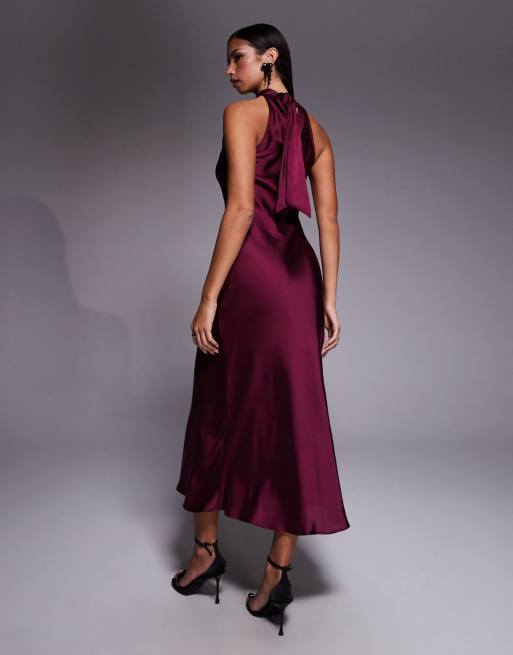 New Look – Satin-Midikleid in Burgunderrot mit Blütendetail und Neckholder, 4 von 4