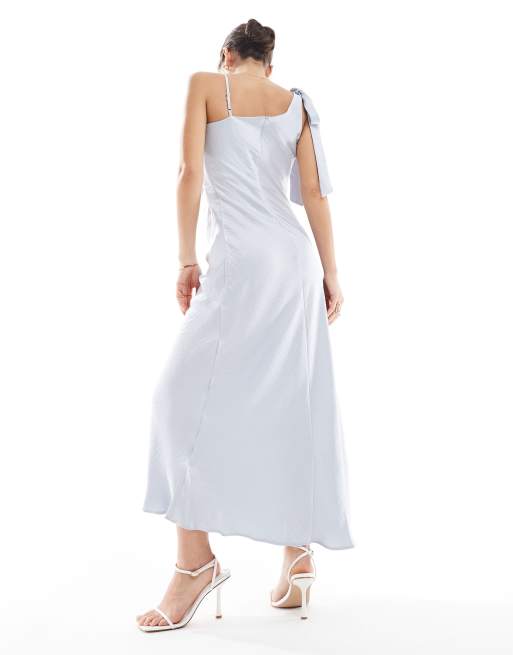 New Look satin one shoulder midi dress in light blue, 3 of 4