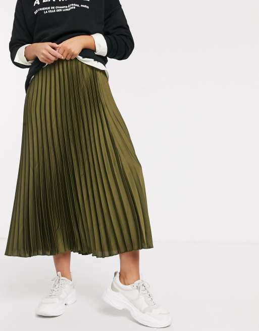 New Look satin pleated midi skirt in khaki | ASOS