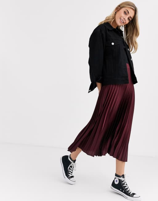 Burgundy pleated shop skirt new look