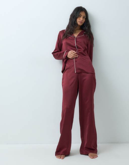 New Look satin revere pyjamas in burgundy, 2 of 5
