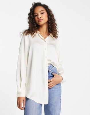 New Look satin shirt in off-white