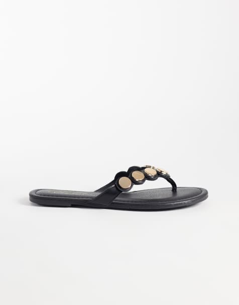 New Look scallop detail toe post sandals in black - view 1