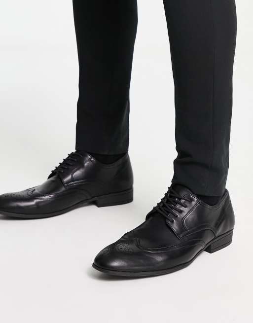 New Look - Scarpe brogue nere a tinta unita