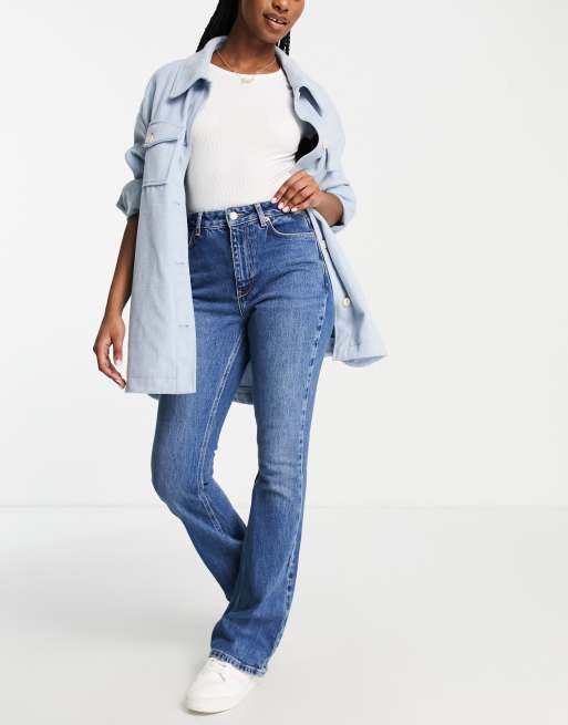 New Look – Schlagjeans in Mittelblau im Stil der 00er-Jahre, 4 von 4