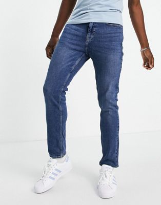 New Look – Schmal geschnittene Jeans in Mittelblau