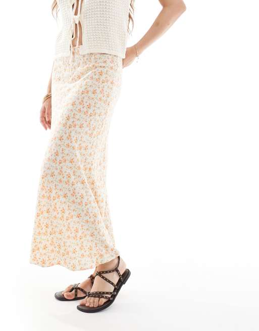 New Look - Schuingesneden midi rok met gele bloemenprint, 4 van 5