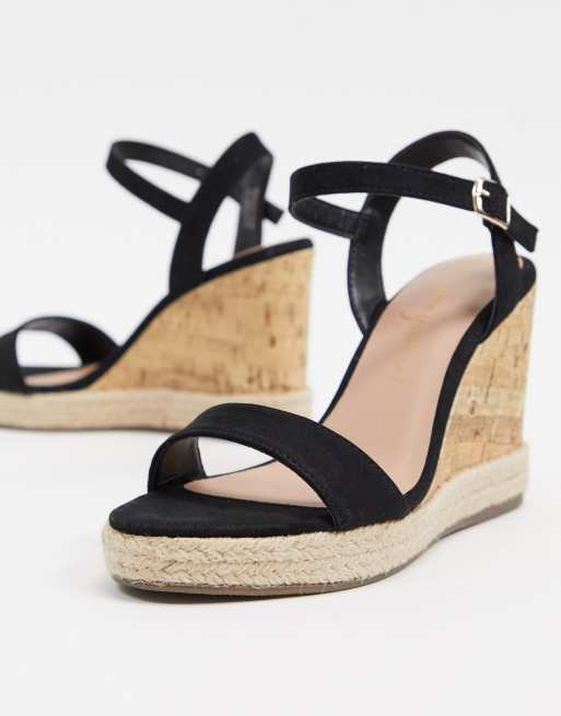 New Look - Schwarze Schuhe mit Keilabsatz | ASOS