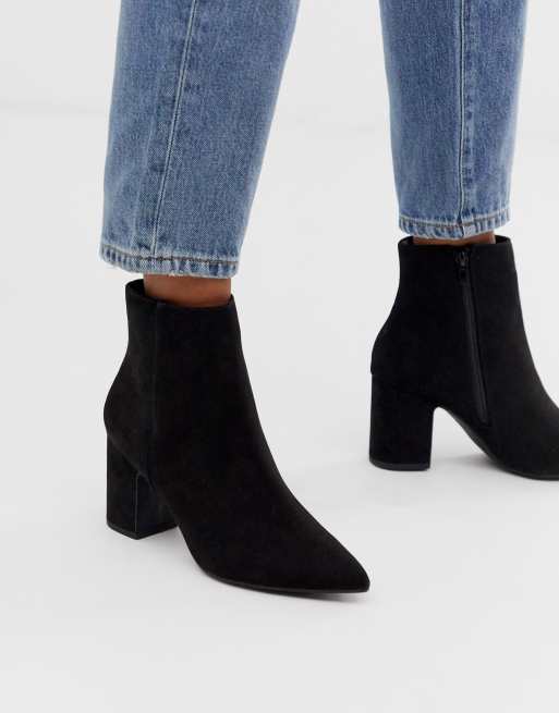 New Look – Schwarze Stiefel aus Wildlederimitat mit spitzem Zehenbereich und Absatz