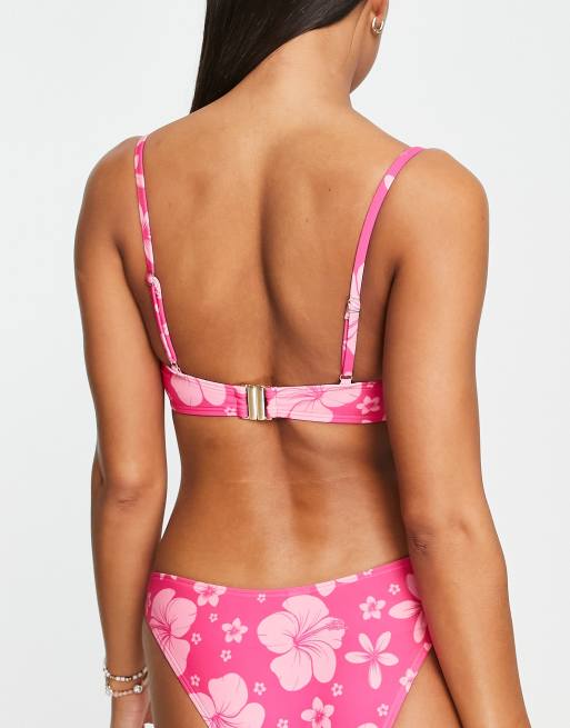 New Look scoop crop bikini top in pink tropical