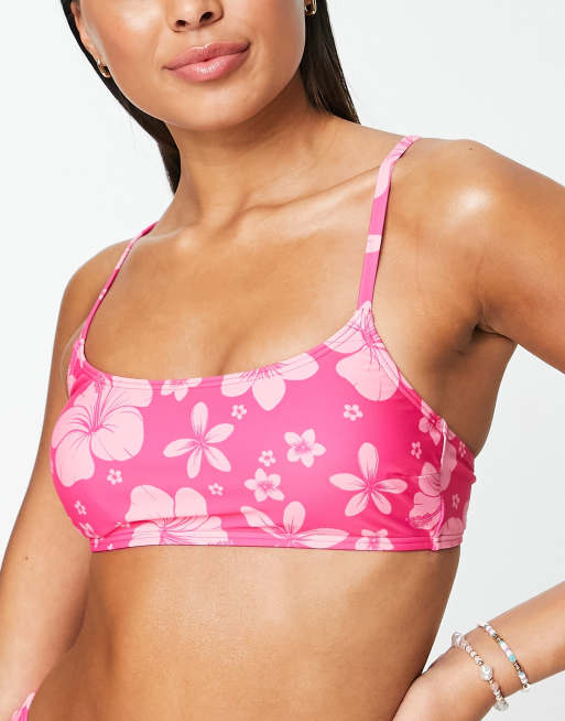 New Look scoop crop bikini top in pink tropical