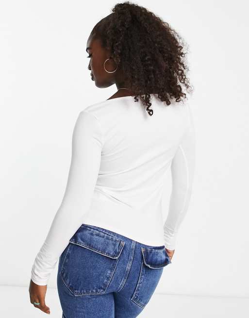 White Scoop Neck Long Sleeve