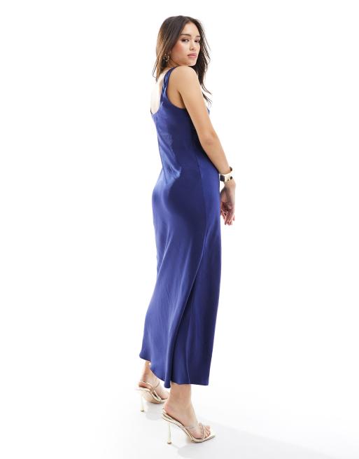 New Look scoop neck maxi satin dress in navy, 3 of 4