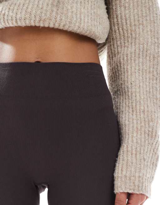 New Look seamless legging in dark brown, 4 of 5