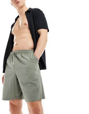 New Look seersucker shorts in light khaki
