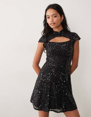 Sequined Lace 4