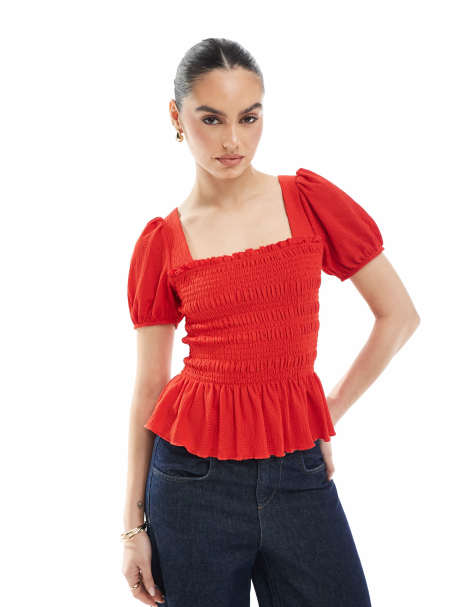 New Look shirred bodice puff sleeve top in red - view 1