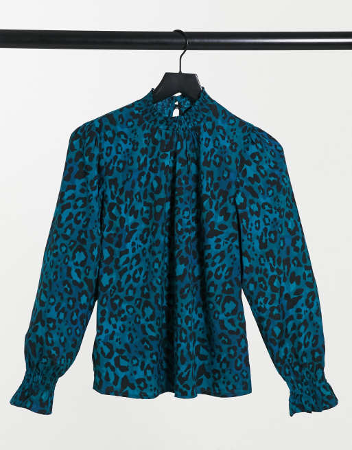 Blue leopard shop print top