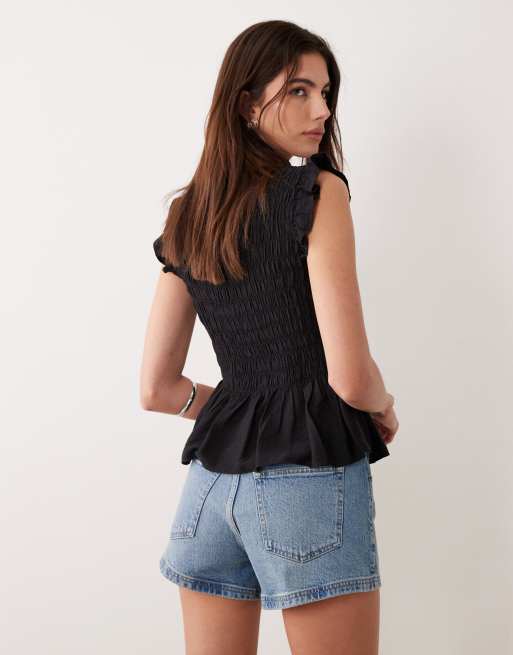 New Look shirred ruffle sleeve top in black, 4 of 4
