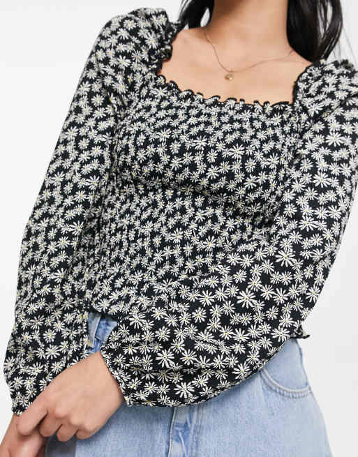 Daisy print top new deals look