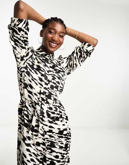 New Look shirt midi dress in white pattern ASOS