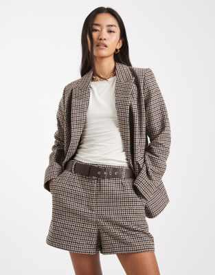 Short à carreaux d'ensemble avec ceinture - Marron-Brown 46