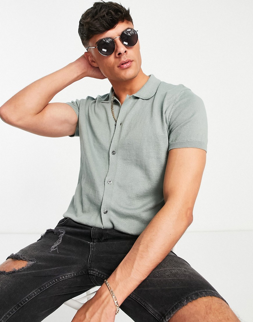New Look short sleeve button through polo in sage-Green