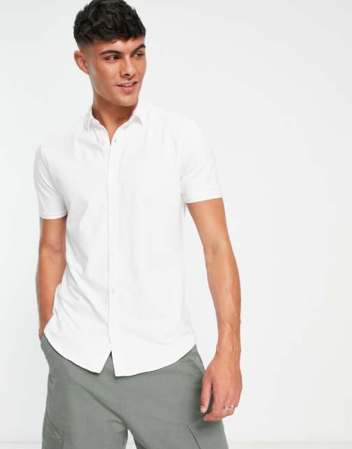 New Look short sleeve muscle fit jersey shirt in white
