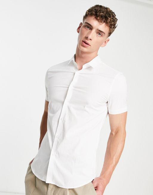 New Look short sleeve muscle fit poplin shirt in white | ASOS