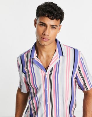 New Look short sleeve revere collar shirt with stripes in pink