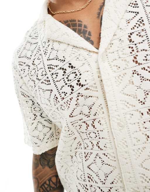 New Look short sleeved lace shirt in off white, 3 of 4