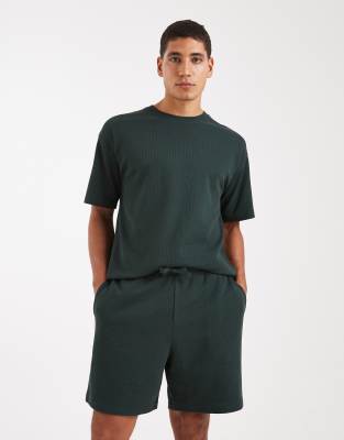 Shorts in Dunkelgrün mit Waffelstruktur, Kombiteil Grün L