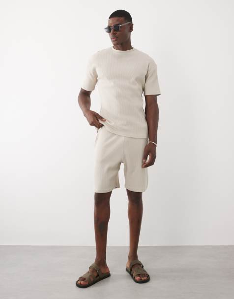 New Look – Shorts in Steinbeige mit Waffelstruktur, Kombiteil - view 1