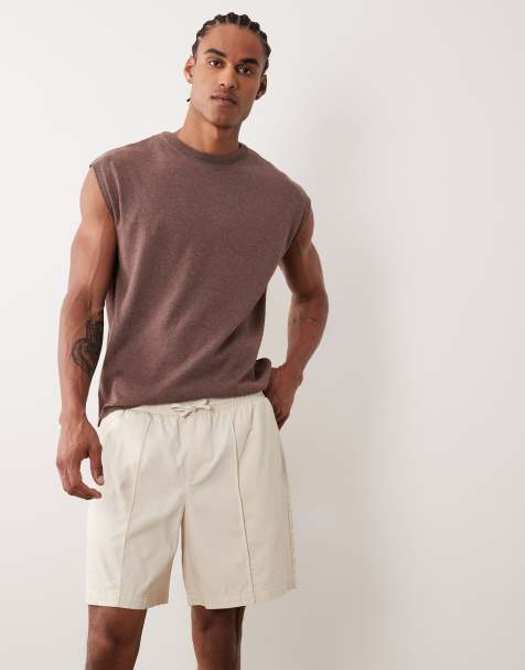 New Look - Shorts met plooitjes en gestrikte taille in crème - view 1