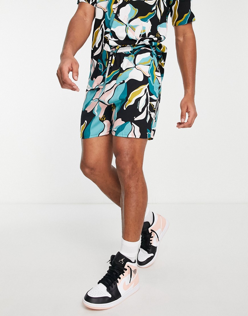 New Look shorts with floral print in black - part of a set