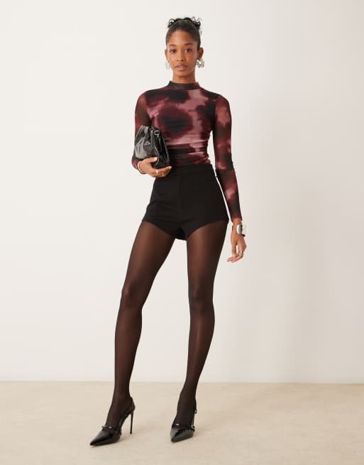 New Look – Siateczkowe body z marszczeniem z boku i czerwonym wzorem