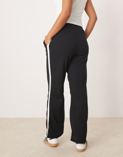New Look side stripe pintuck joggers in black ASOS