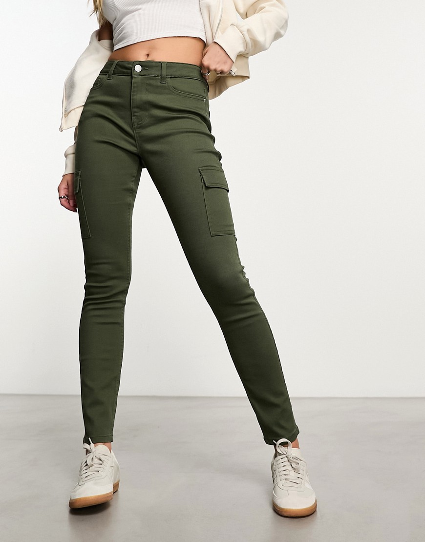 New Look skinny cargo jeans in khaki-Green