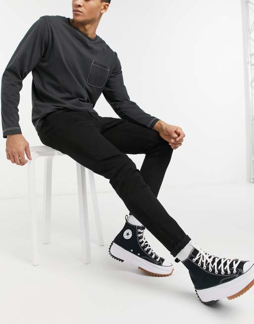 Black converse outlet with black jeans