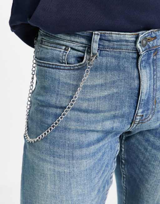 New Look - Skinny-jeans med kæde i mellemvasket blå, 3 af 4