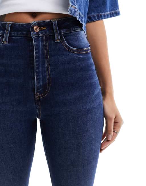 New Look skinny lift and shape jeans in blue, 2 of 5
