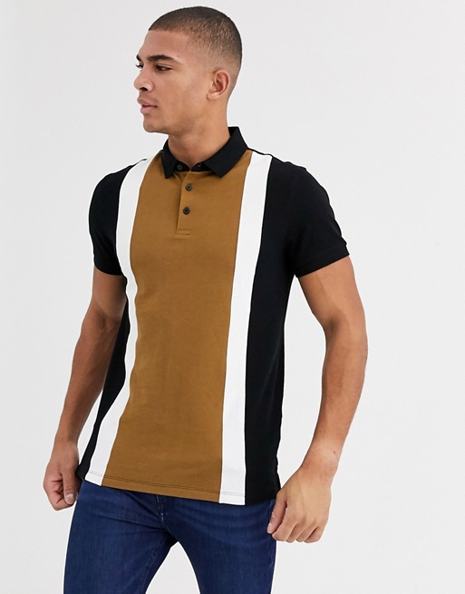 New Look slim fit polo with camel vertical block in black