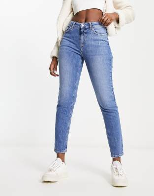 New Look Slim Leg Jeans In Authentic Mid Blue Wash