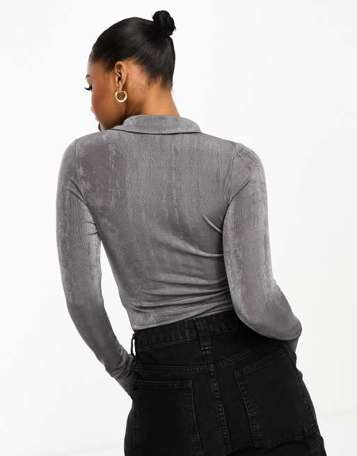 New Look slinky long sleeve bodysuit in grey, 3 of 4