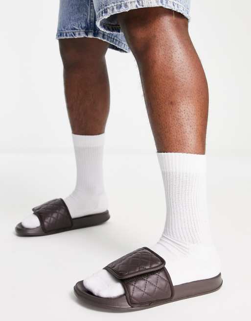 New Look - Slippers in chocoladebruin