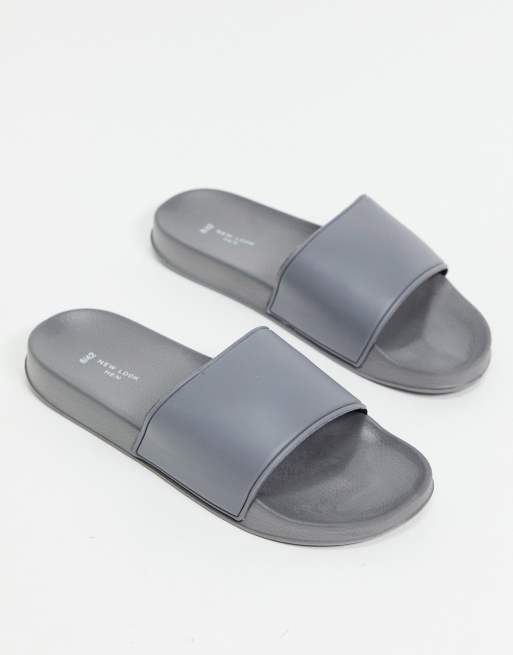 New Look - Slippers in grijs