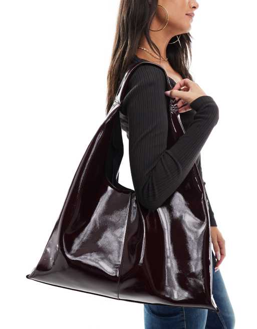 New Look slouchy shoulder bag in burgundy
