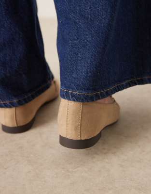 New Look snaffle suedette loafer in beige