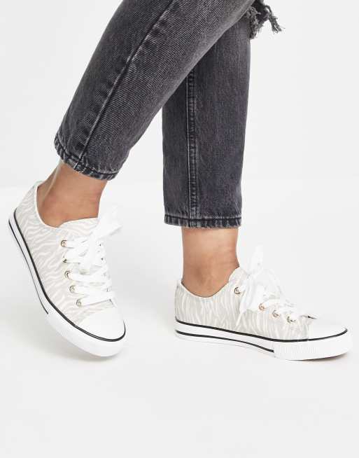 New Look - Sneakers met veters en zebraprint in grijs