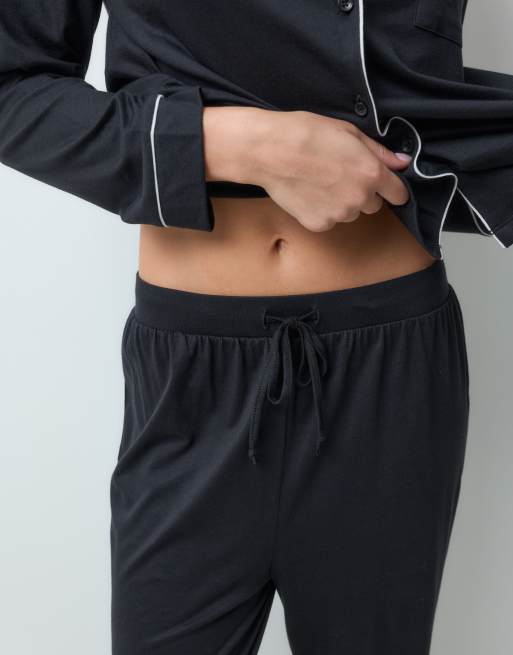 New Look soft touch revere pyjamas in black, 4 of 4